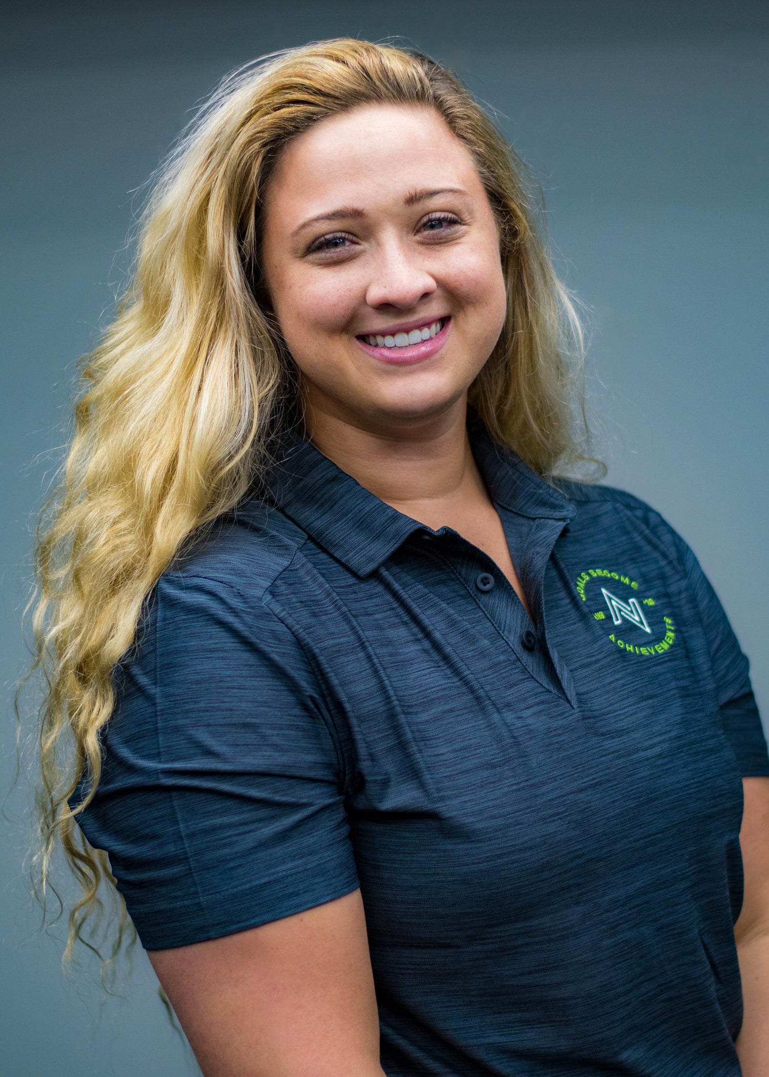 Hope Davis, GM