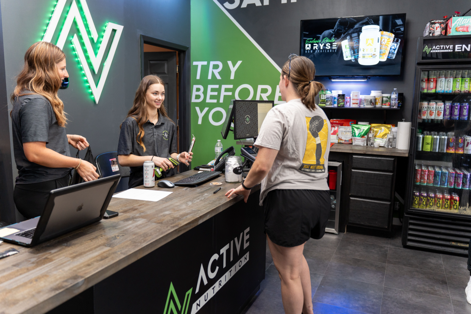 SIGNING UP IS SIMPLE!